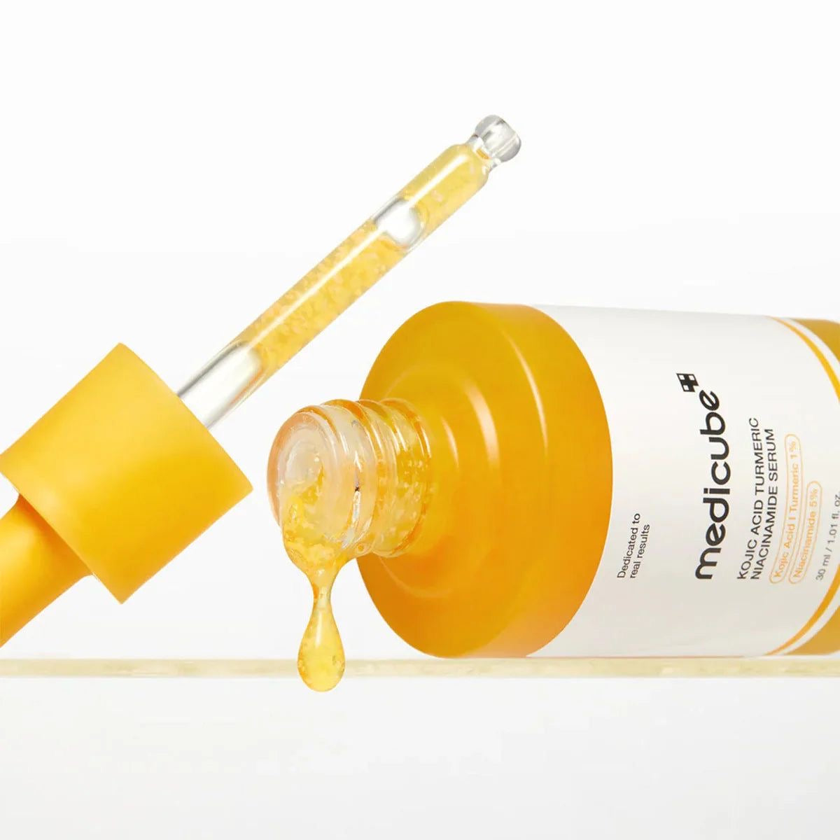 Medicube Kojic Acid Turmeric Niacinamide Serum – Sérum Éclaircissant & Unifiant