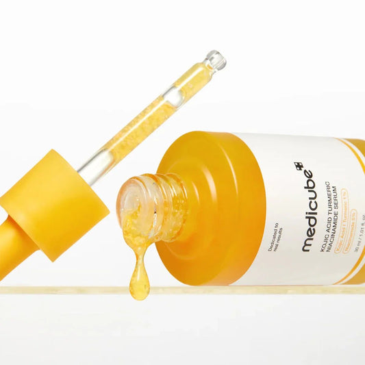 Medicube Kojic Acid Turmeric Niacinamide Serum – Sérum Éclaircissant & Unifiant